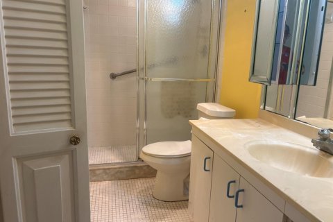 Condo in Coconut Creek, Florida, 2 bedrooms  № 2185203 - photo 11