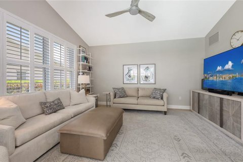 House in Venice, Florida 3 bedrooms, 202.62 sq.m. № 1846659 - photo 22