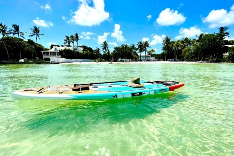 House in Key Largo, Florida 2 bedrooms, 71.35 sq.m. № 2013961 - photo 20