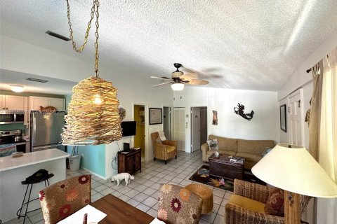 House in Key Largo, Florida 2 bedrooms, 71.35 sq.m. № 2013961 - photo 7