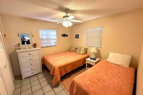 House in Key Largo, Florida 2 bedrooms, 71.35 sq.m. № 2013961 - photo 9