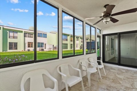Copropriété à louer à Indian Rocks Beach, Floride: 2 chambres, 96.62 m2 № 2419338 - photo 27