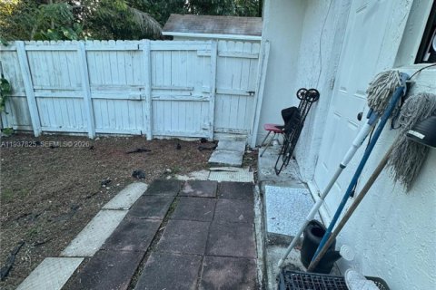 Villa ou maison à louer à Florida City, Floride № 1995735 - photo 14