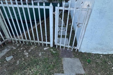 Villa ou maison à louer à Florida City, Floride № 1995735 - photo 12