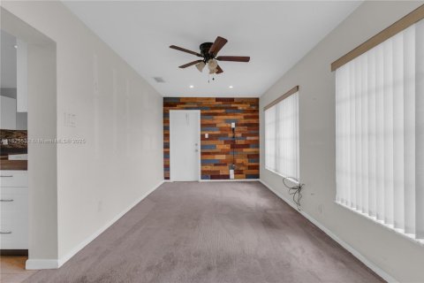 House in Margate, Florida 2 bedrooms, 98.57 sq.m. № 1800865 - photo 28