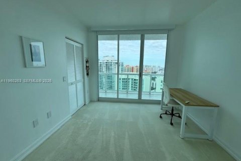 Снять в аренду кондоминиум в Санни-Айлс-Бич, Флорида 3 спальни, 217.39м2, № 2020172 - фото 16