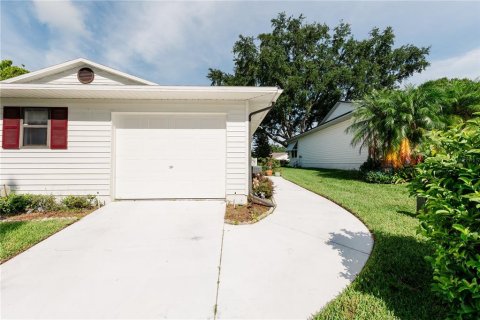 Villa ou maison à vendre à Lakeland, Floride: 2 chambres, 112.41 m2 № 1829720 - photo 4