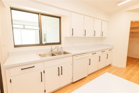 Villa ou maison à vendre à Lakeland, Floride: 2 chambres, 112.41 m2 № 1829720 - photo 16