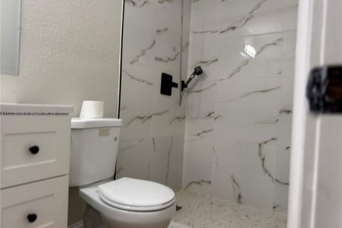 Villa ou maison à louer à Fort Lauderdale, Floride: 3 chambres, 132.94 m2 № 1621662 - photo 26