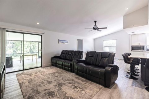 House in Naples, Florida 3 bedrooms, 144 sq.m. № 1851249 - photo 5