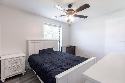 House in Naples, Florida 3 bedrooms, 144 sq.m. № 1851249 - photo 22