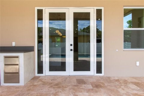 House in Tampa, Florida 4 bedrooms, 263.29 sq.m. № 1813150 - photo 20