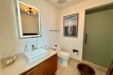 Copropriété à louer à Miami, Floride: 1 chambre, 127.55 m2 № 1877557 - photo 8