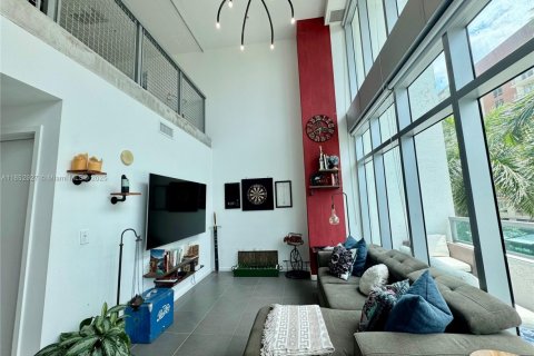 Copropriété à louer à Miami, Floride: 1 chambre, 127.55 m2 № 1877557 - photo 3