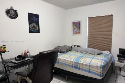 Condo in Hialeah, Florida, 2 bedrooms  № 2068439 - photo 5