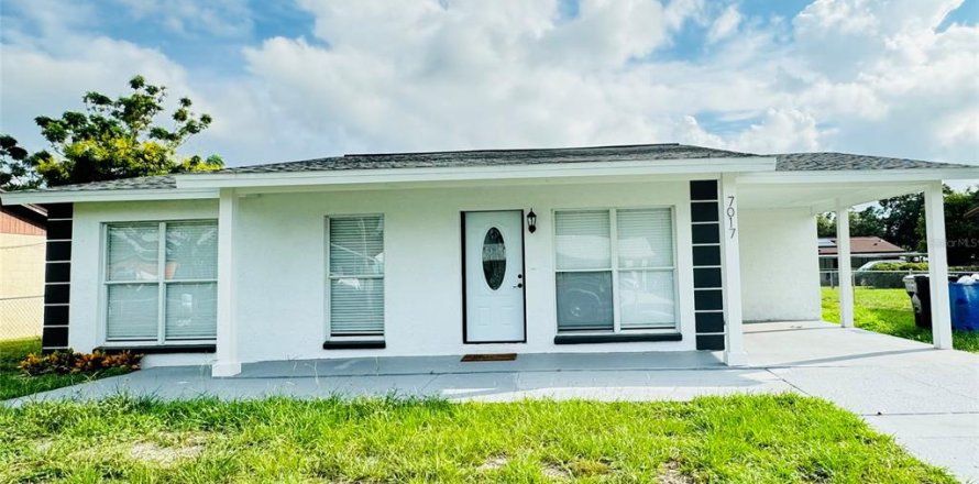 Villa ou maison à Tampa, Floride 3 chambres, 92.44 m2 № 2398877