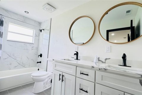 Villa ou maison à louer à Tampa, Floride: 3 chambres, 92.44 m2 № 2398877 - photo 11
