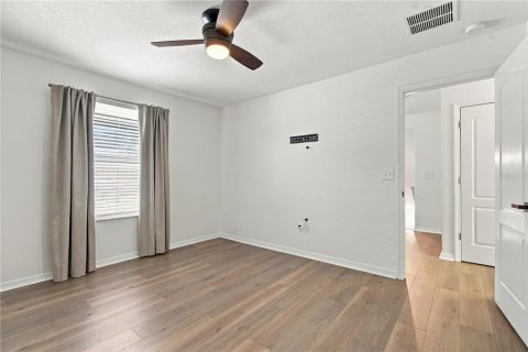 Casa en venta en Land O' Lakes, Florida, 3 dormitorios, 182.09 m2 № 2386765 - foto 30