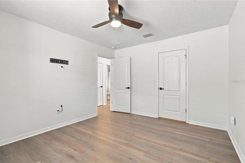 Casa en venta en Land O' Lakes, Florida, 3 dormitorios, 182.09 m2 № 2386765 - foto 28