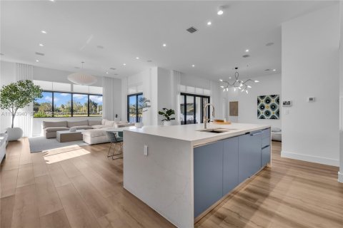 Купить виллу или дом в Купер-Сити, Флорида 5 спален, 400.78м2, № 2006385 - фото 11