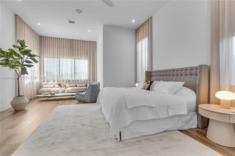 Купить виллу или дом в Купер-Сити, Флорида 5 спален, 400.78м2, № 2006385 - фото 15