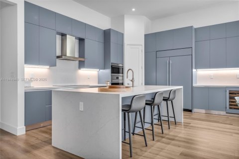 Купить виллу или дом в Купер-Сити, Флорида 5 спален, 400.78м2, № 2006385 - фото 13