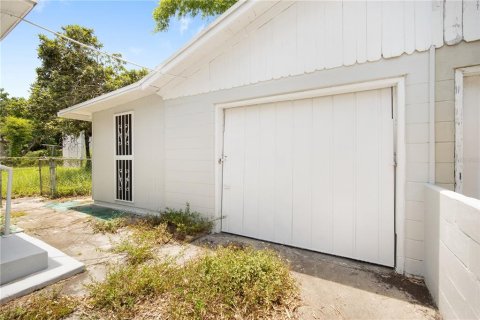 House in Tampa, Florida 2 bedrooms, 110.18 sq.m. № 1854599 - photo 17