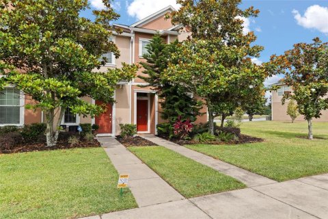 Townhouse in Riverview, Florida 2 bedrooms, 115.2 sq.m. № 2151473