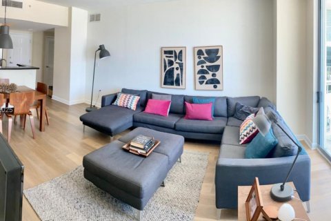 Condo in Hollywood, Florida, 2 bedrooms  № 1846038 - photo 9