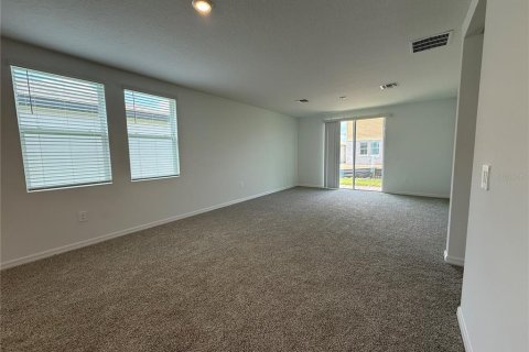 Casa en alquiler en Haines City, Florida, 4 dormitorios, 149.29 m2 № 1761312 - foto 10