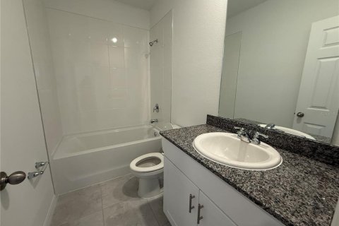 Casa en alquiler en Haines City, Florida, 4 dormitorios, 149.29 m2 № 1761312 - foto 14
