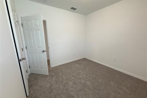 Casa en alquiler en Haines City, Florida, 4 dormitorios, 149.29 m2 № 1761312 - foto 17