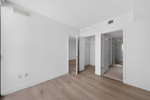 Copropriété à vendre à Miami, Floride: 1 chambre, 56.67 m2 № 2262402 - photo 24