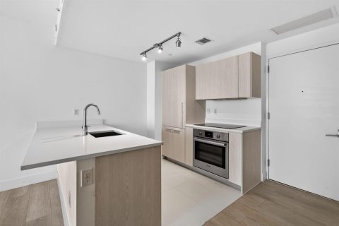 Copropriété à vendre à Miami, Floride: 1 chambre, 56.67 m2 № 2262402 - photo 12