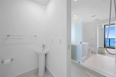 Copropriété à vendre à Miami, Floride: 1 chambre, 56.67 m2 № 2262402 - photo 28