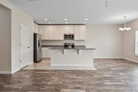 House in Spring Hill, Florida 3 bedrooms, 140.1 sq.m. № 1761071 - photo 15
