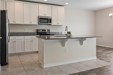 House in Spring Hill, Florida 3 bedrooms, 140.1 sq.m. № 1761071 - photo 8