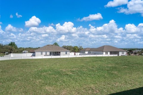 House in Babson Park, Florida 4 bedrooms, 225.47 sq.m. № 1583396 - photo 8
