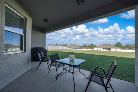 House in Babson Park, Florida 4 bedrooms, 225.47 sq.m. № 1583396 - photo 5
