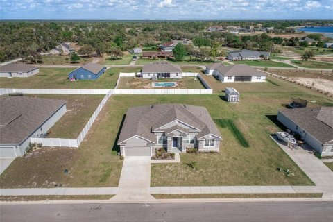 House in Babson Park, Florida 4 bedrooms, 225.47 sq.m. № 1583396 - photo 12