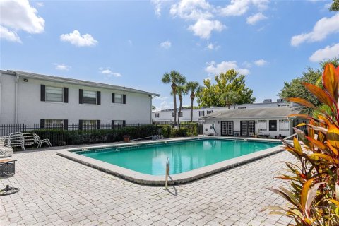 Copropriété à vendre à Orlando, Floride: 2 chambres, 96.06 m2 № 1885575 - photo 23