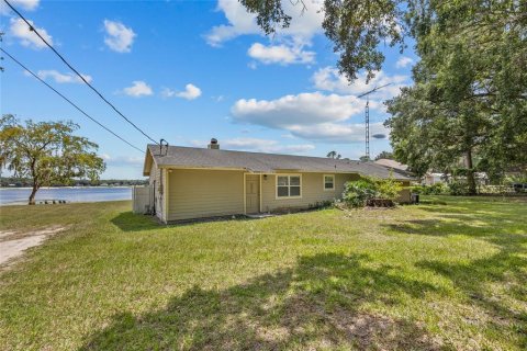 House in Keystone Heights, Florida 3 bedrooms, 164.25 sq.m. № 1885803 - photo 24