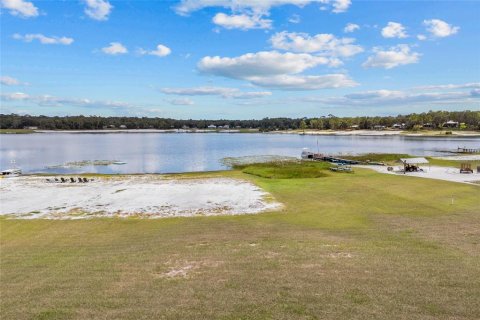 House in Keystone Heights, Florida 3 bedrooms, 164.25 sq.m. № 1885803 - photo 30