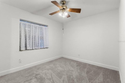 House in Crystal River, Florida 3 bedrooms, 137.31 sq.m. № 1819486 - photo 17