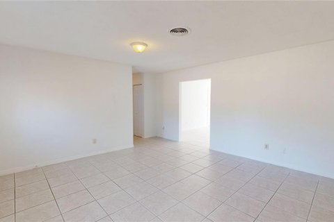 Casa en venta en Daytona Beach, Florida, 3 dormitorios, 137.59 m2 № 1755494 - foto 15