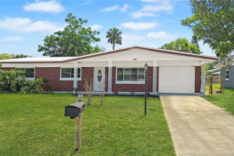Casa en venta en Daytona Beach, Florida, 3 dormitorios, 137.59 m2 № 1755494 - foto 1