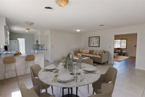 Casa en venta en Daytona Beach, Florida, 3 dormitorios, 137.59 m2 № 1755494 - foto 6