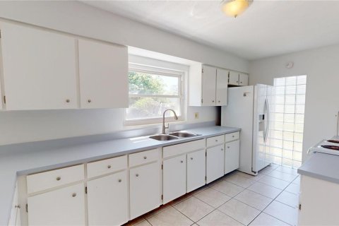 Casa en venta en Daytona Beach, Florida, 3 dormitorios, 137.59 m2 № 1755494 - foto 21