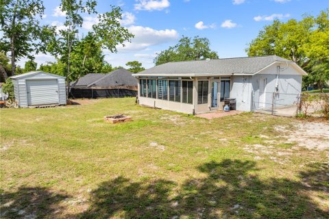House in Deltona, Florida 3 bedrooms, 115.94 sq.m. № 2216348 - photo 25