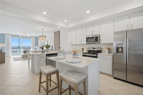 Condo in Venice, Florida, 2 bedrooms  № 2425771 - photo 4